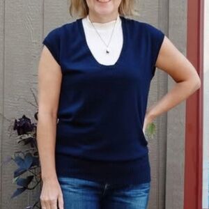 Vince Navy Sleeveless Merino Wool Sweater Vest Size S